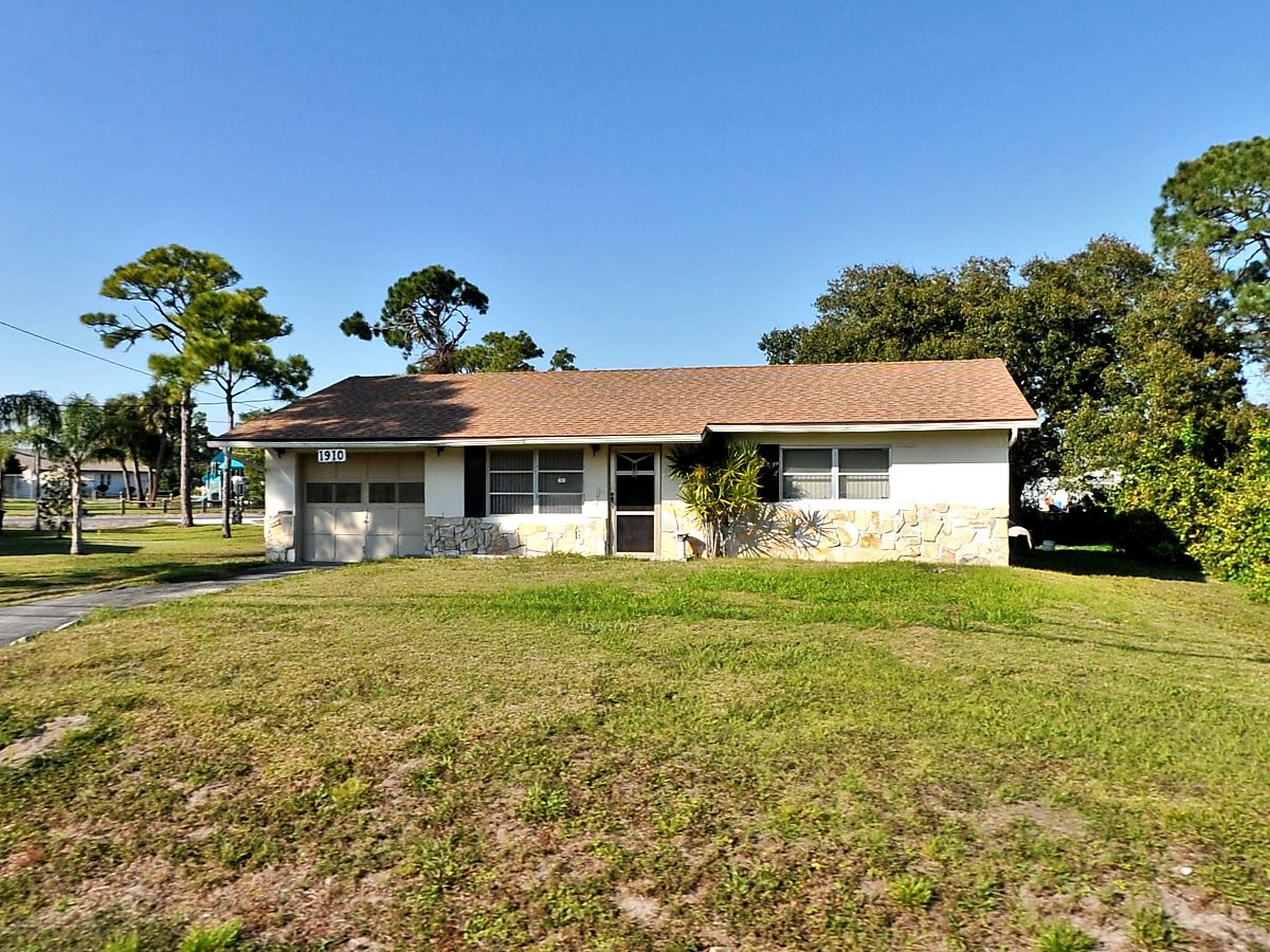 Property main image